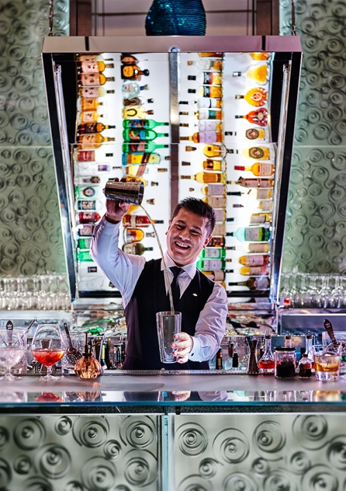 MO Bar Head Bartender Jigmee Lama